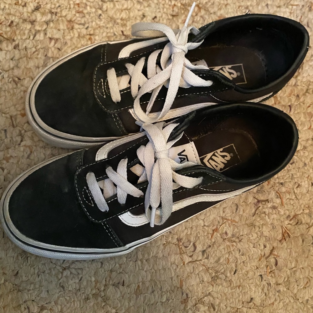 Black Vans